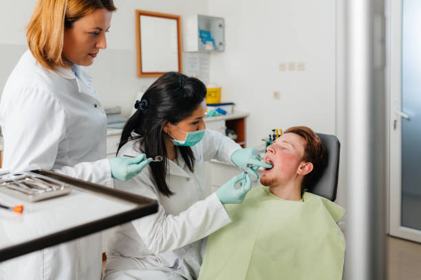 Best Emergency Dental Care for Broken or Chipped Teeth in Greenville, IN